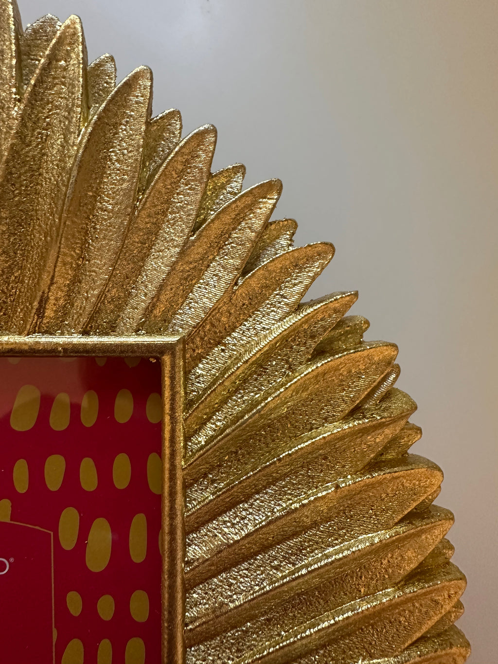 Gold-Tone Leaf Tabletop Frame, 4 x 6